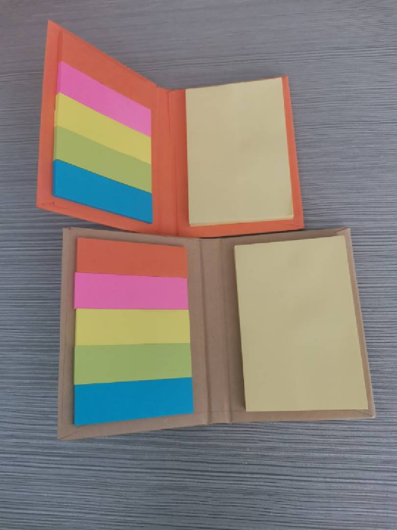 SET OF 4 STICKY NOTEPADS