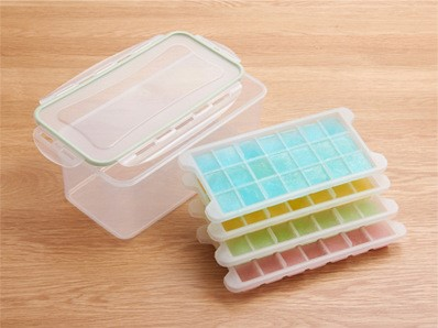 Set of 4pcs Ice Cube Tray with Storage Box