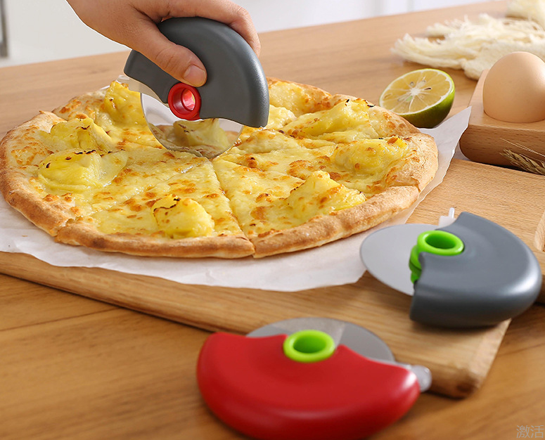 Pizza Cutter