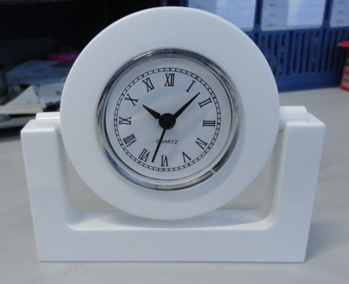 Table Clock with Rotator Function