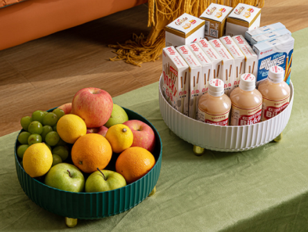 Rotatable round storage tray