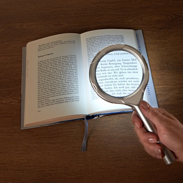 LED Magnifying Glass